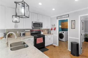 586 Clubland Cir SE, Conyers, GA 30094 - Photo 9