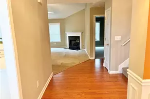 1331 Log Cabin Ln, Lawrenceville, GA 30045 - Photo 3