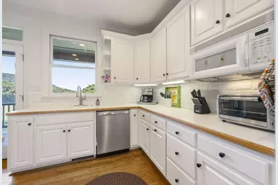 2653 Ben T Huiet Highway, Clarkesville, GA 30523 - Photo 17