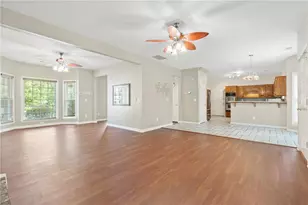 374 Oak Springs Dr, Lawrenceville, GA 30043 - Photo 15