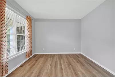 740 Mayfair Court, Suwanee, GA 30024 - Photo 5