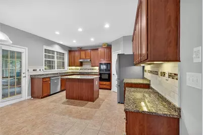 740 Mayfair Court, Suwanee, GA 30024 - Photo 15