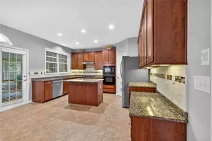 740 Mayfair Ct, Suwanee, GA 30024 - Photo 15