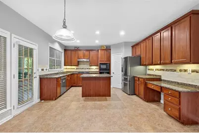 740 Mayfair Court, Suwanee, GA 30024 - Photo 13