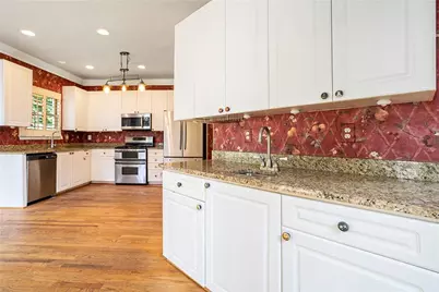 1001 Deer Hollow Drive, Woodstock, GA 30189 - Photo 11