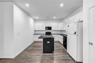 2738 Chamberlain Ct, Lawrenceville, GA 30044 - Photo 7