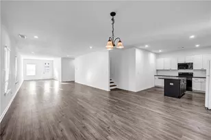 2738 Chamberlain Ct, Lawrenceville, GA 30044 - Photo 3