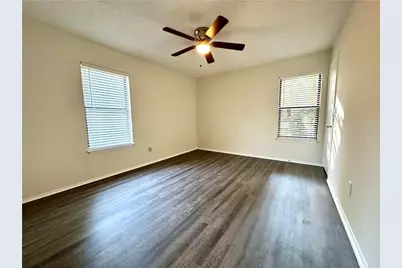 2301 Huntingdon Chase, Atlanta, GA 30350 - Photo 7