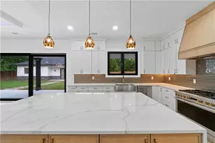 2701 Collins Hill Rd, Lawrenceville, GA 30043 - Photo 19