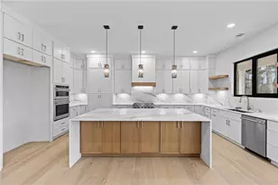 2695 Collins Hill Rd, Lawrenceville, GA 30043 - Photo 15