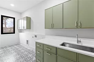 2695 Collins Hill Rd, Lawrenceville, GA 30043 - Photo 45