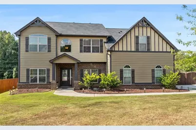 2748 Village Park Drive E, Ellenwood, GA 30294 - Photo 3