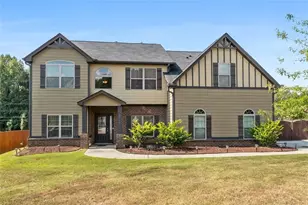 2748 Village Park Dr E, Ellenwood, GA 30294 - Photo 3