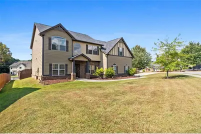 2748 Village Park Drive E, Ellenwood, GA 30294 - Photo 3