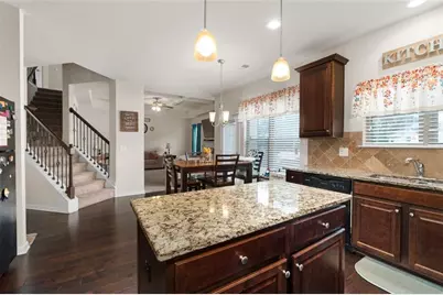 2748 Village Park Drive E, Ellenwood, GA 30294 - Photo 9