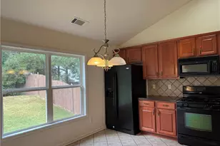 898 Harvest Brook Dr, Lawrenceville, GA 30043 - Photo 3