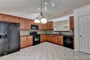 898 Harvest Brook Dr, Lawrenceville, GA 30043 - Photo 23