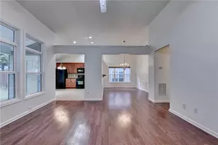 898 Harvest Brook Dr, Lawrenceville, GA 30043 - Photo 9