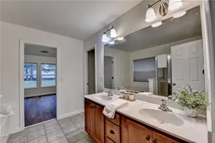 898 Harvest Brook Dr, Lawrenceville, GA 30043 - Photo 35