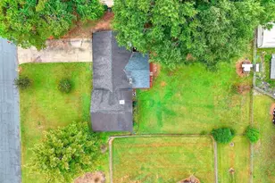 5145 Apollo Ln SW, Lilburn, GA 30047 - Photo 39