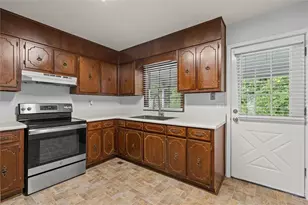 213 Poplar St, Bowdon, GA 30108 - Photo 13