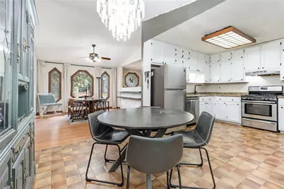 824 Cedar Lake Drive SE, Conyers, GA 30094 - Photo 11