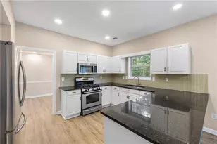 5705 Cannonero Dr, Alpharetta, GA 30005 - Photo 9