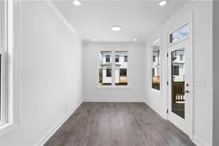 5422 Howington Ct, Buford, GA 30518 - Photo 13