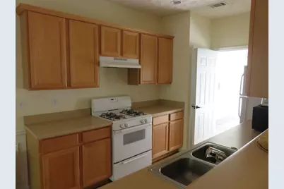 485 Lantern Wood Drive, Scottdale, GA 30079 - Photo 9