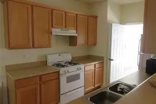 485 Lantern Wood Dr, Scottdale, GA 30079 - Photo 9