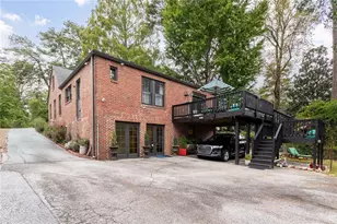 557 E Wesley Rd, Atlanta, GA 30305 - Photo 27