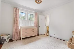 557 E Wesley Rd, Atlanta, GA 30305 - Photo 13