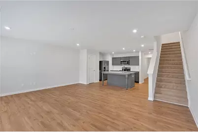 105 Village Green Drive, Adairsville, GA 30103 - Photo 13