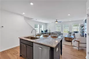 107 Village Green Dr, Adairsville, GA 30103 - Photo 9