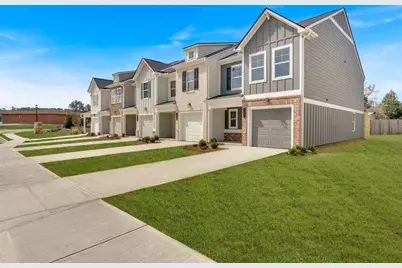 111 Village Green Drive, Adairsville, GA 30103 - Photo 3