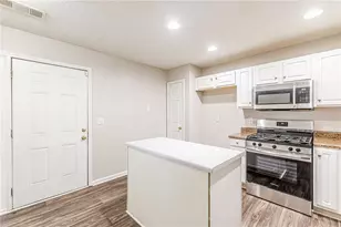 5850 Sable Glen Rd, Atlanta, GA 30349 - Photo 7