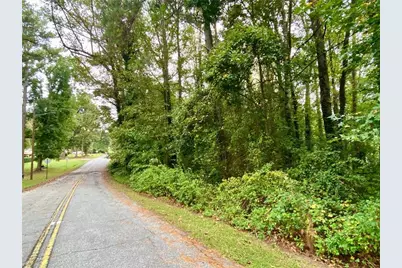 7098 Pleasant Drive, Austell, GA 30168 - Photo 5