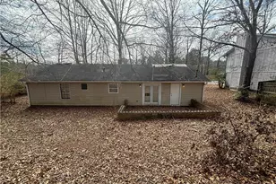 5676 Marbut Rd, Lithonia, GA 30058 - Photo 15