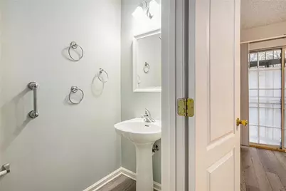 3047 Fields Drive, Lithonia, GA 30038 - Photo 7