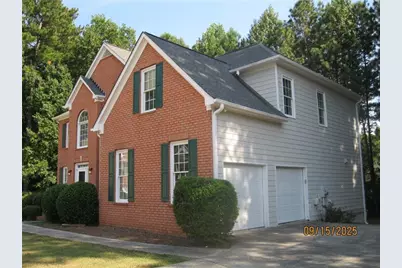 1105 Wake Robin Circle SW, Lilburn, GA 30047 - Photo 5