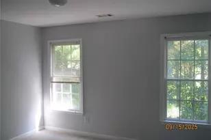 1105 Wake Robin Cir SW, Lilburn, GA 30047 - Photo 13