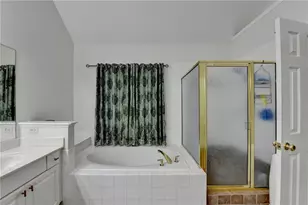 1095 S Bethany Creek Dr, Alpharetta, GA 30004 - Photo 49