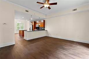 702 Cosmopolitan Dr NE, Atlanta, GA 30324 - Photo 13