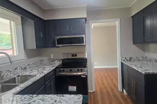 317 E Barnett E, Washington, GA 30673 - Photo 7