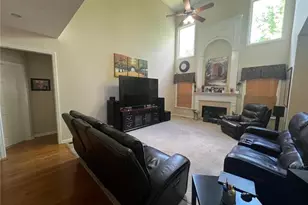 1880 Willshire Glen Dr, Alpharetta, GA 30009 - Photo 3