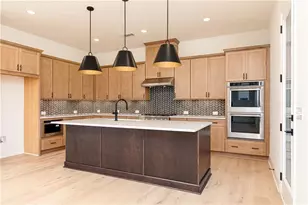 1047 Winding Br Dr, Canton, GA 30114 - Photo 11