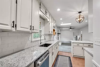 2689 Cosmos Drive NE, Atlanta, GA 30345 - Photo 17