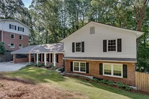 2689 Cosmos Dr NE, Atlanta, GA 30345 - Photo 7