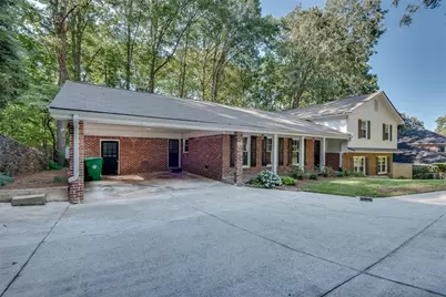 2689 Cosmos Drive NE, Atlanta, GA 30345 - Photo 5