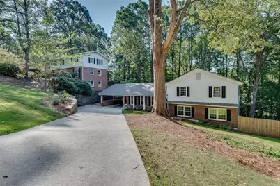 2689 Cosmos Drive NE, Atlanta, GA 30345 - Photo 3